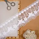 Scallop Border Floral Pattern Net Lace