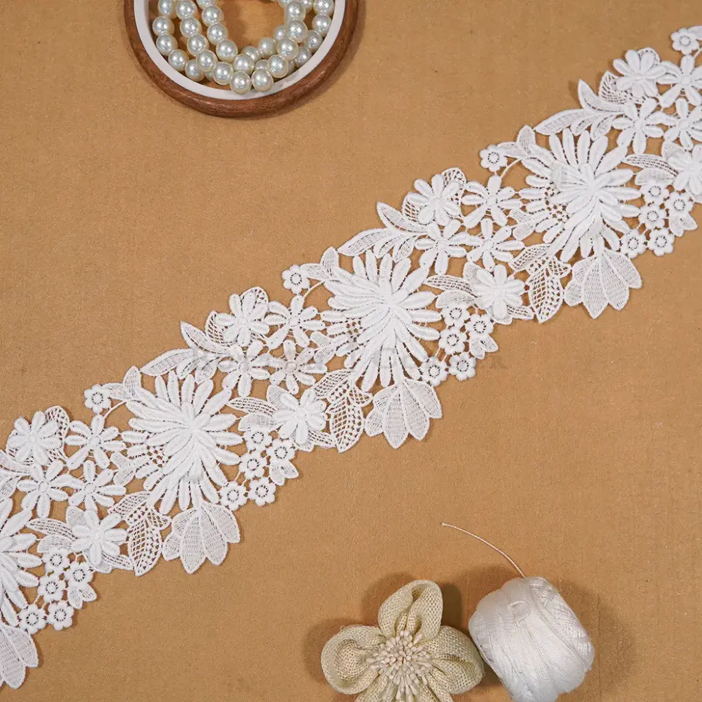 Flower Design Shuttle Lace