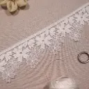 One Side Border Shuttle Lace