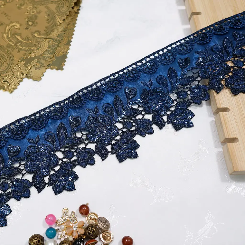 Metallic Yarn, Sequence, Shuttle Organza Lace