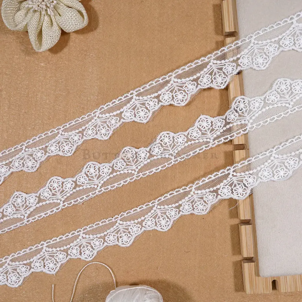 One Side Border Net Lace