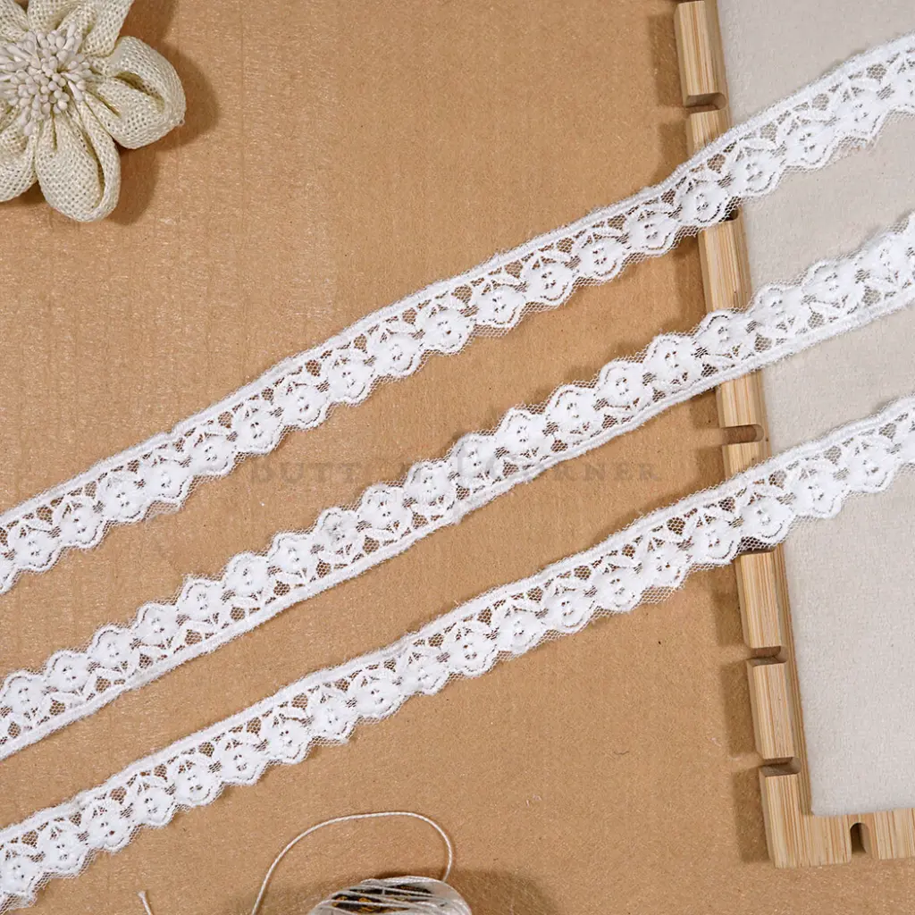 One Side Border Net Lace