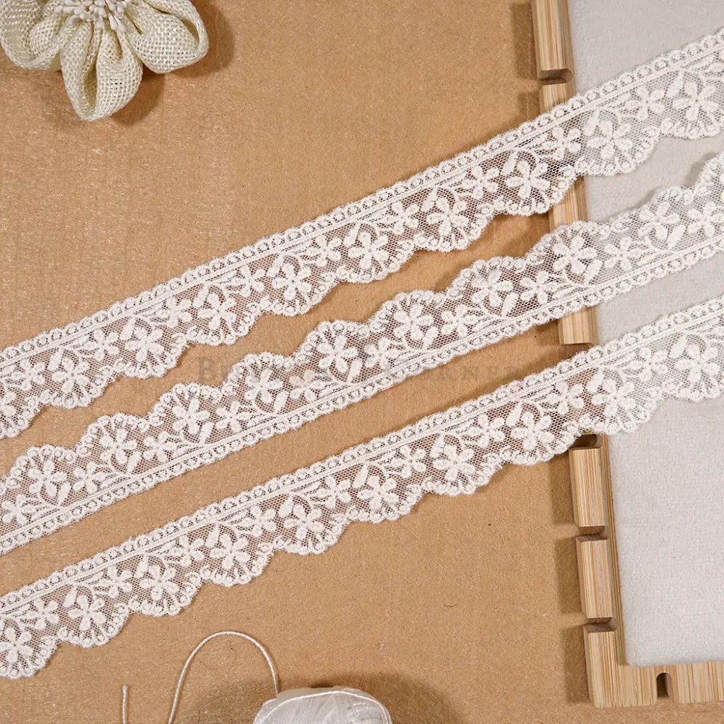 One Side Border Net Lace