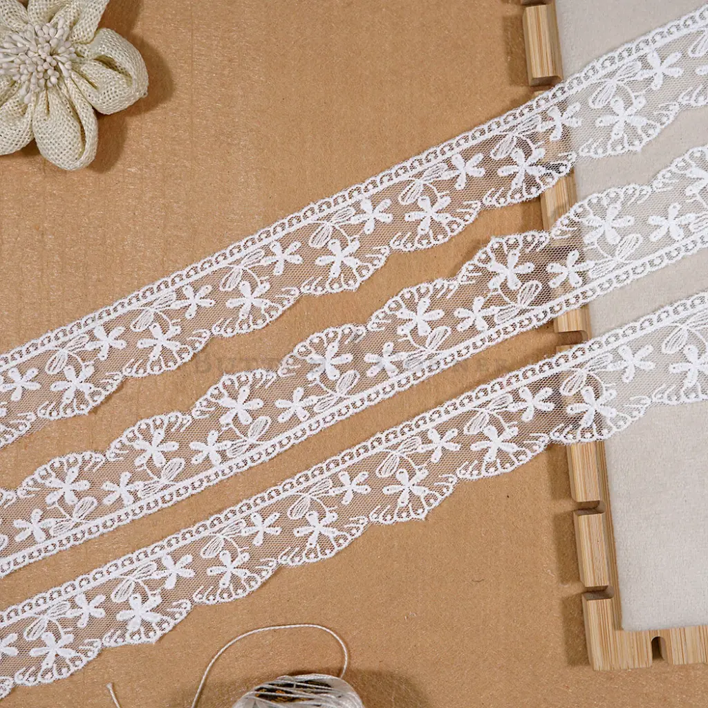 One Side Border Net Lace