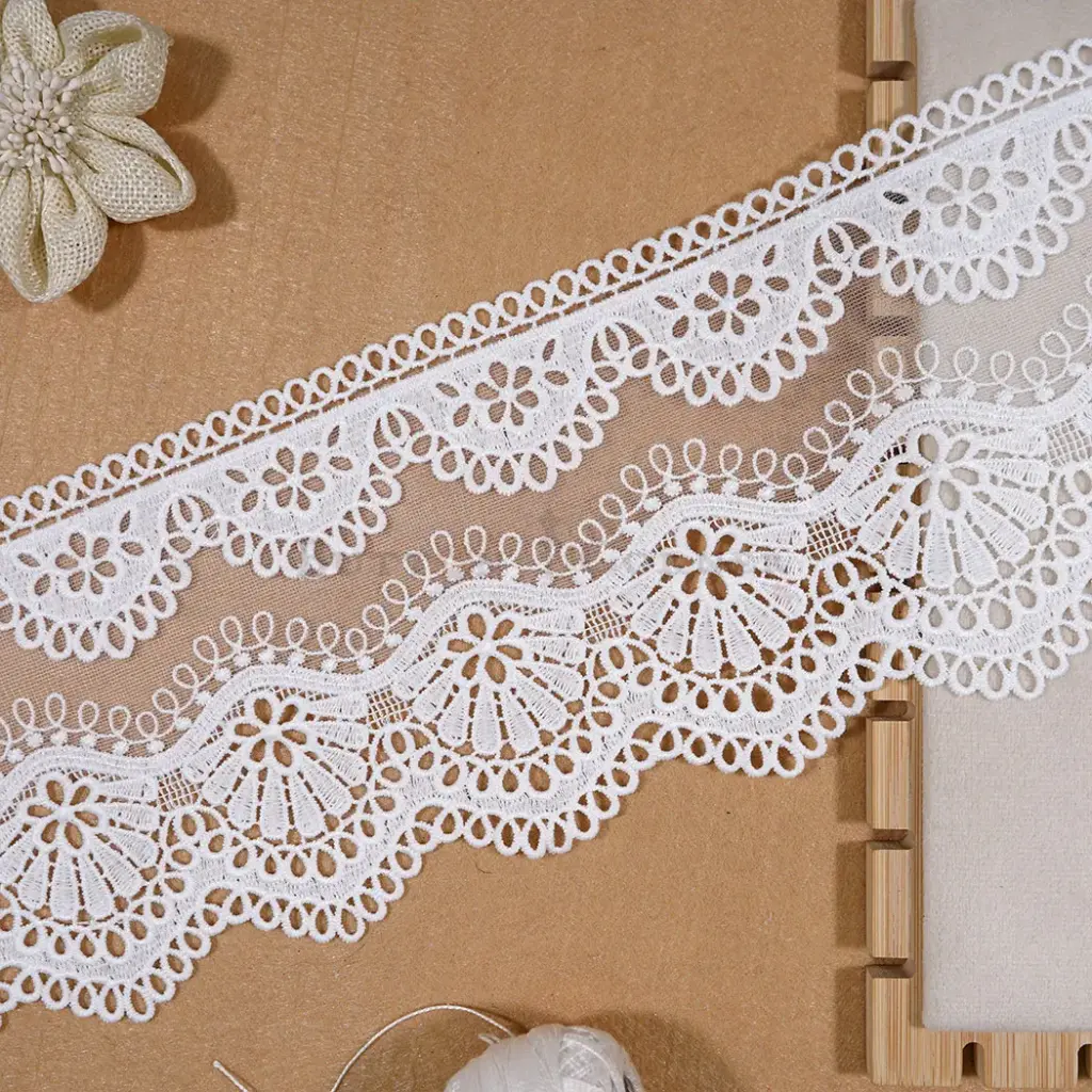 One Side Border Net Lace