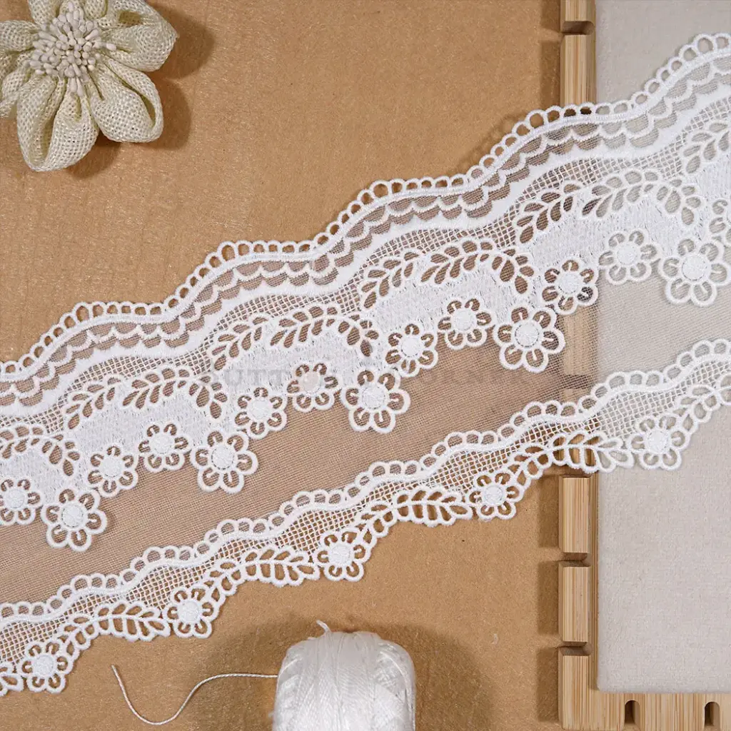 One Side Border Net Lace