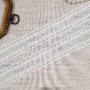 One Side Border Shuttle Lace