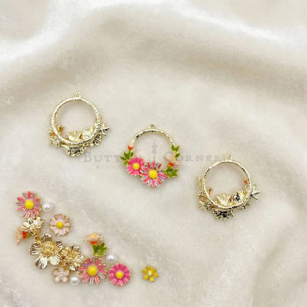 Circular Floral Wreath Pendant