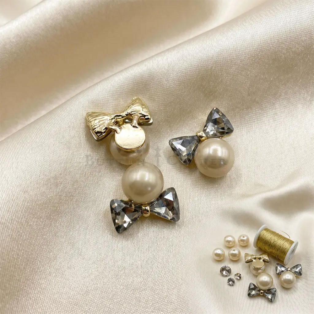 Gold Plated Versatile Crystal Bow Shape Pendant