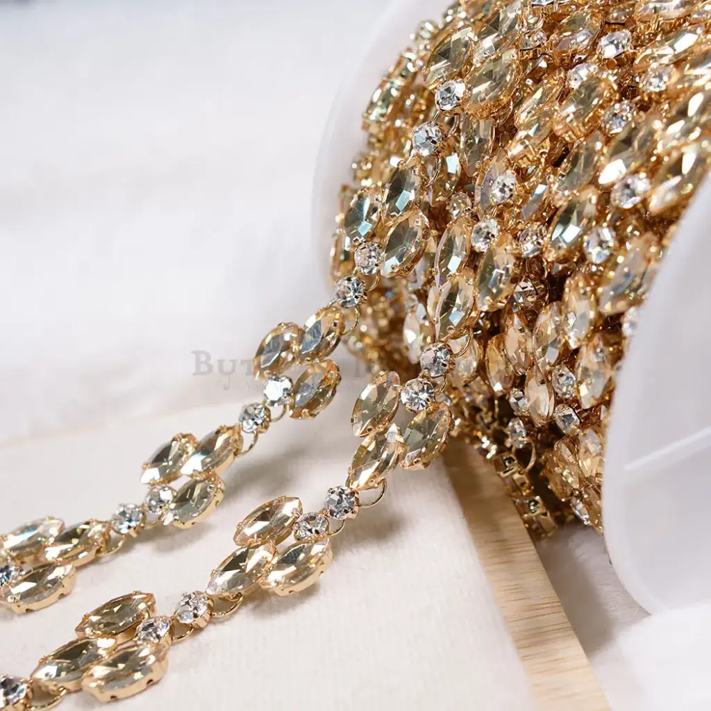 Gold Base Mini Marquise Round Cluster Chain