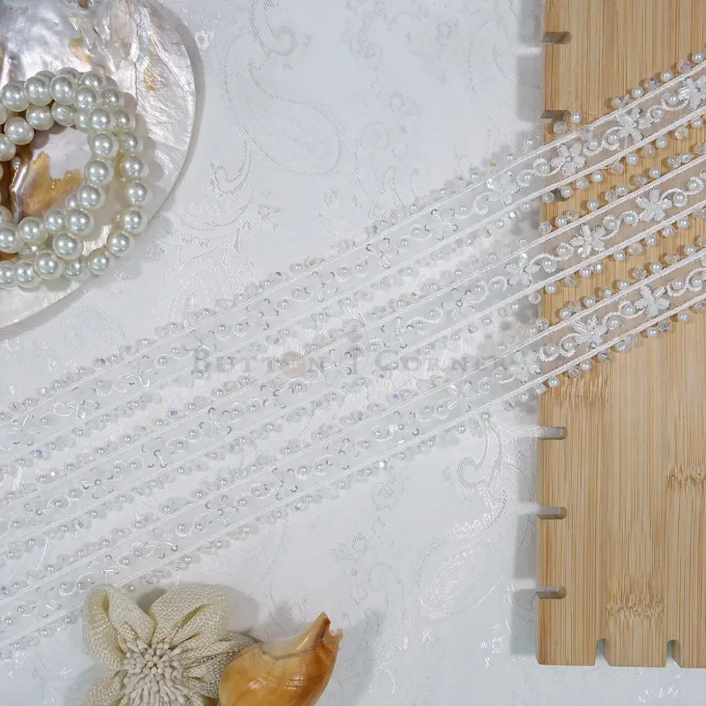 Embroidery Thread, Glass Beads, Pearl, Organza, Fancy Lace