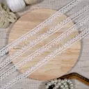 One Side Border Shuttle Lace