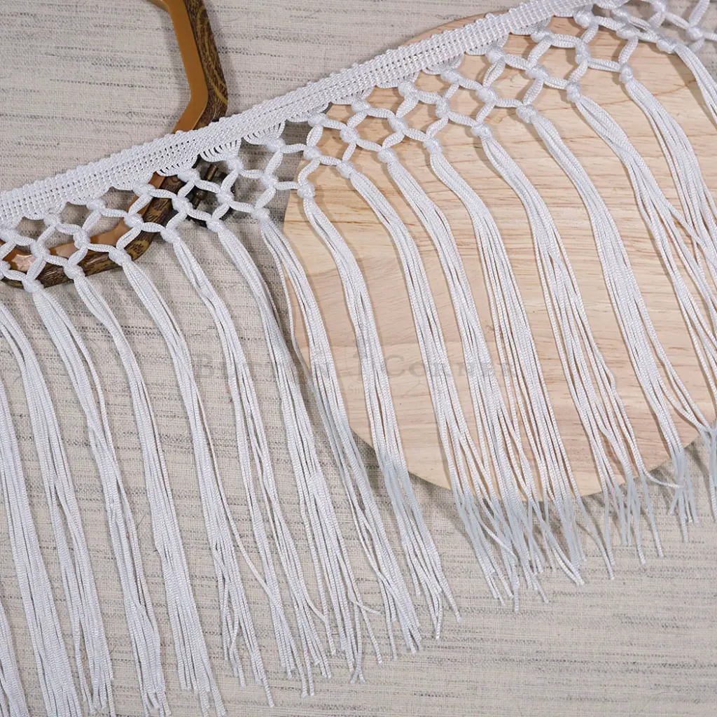 One Side Border Hanging Lace