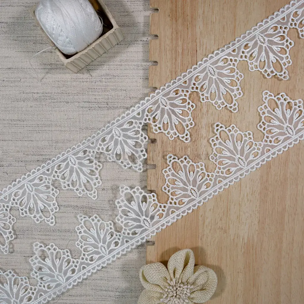 One Side Border Organza Lace