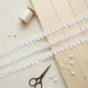 One Side Border Shuttle Lace