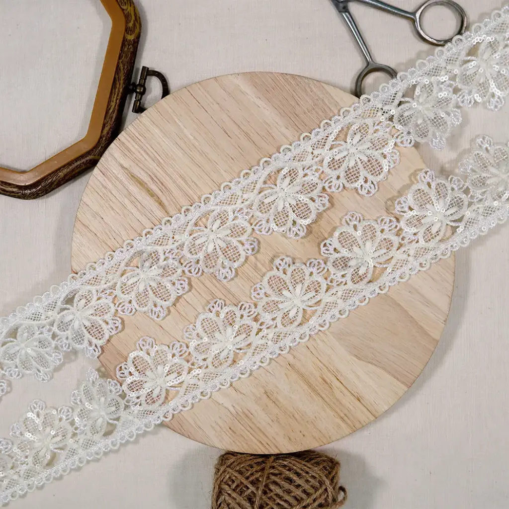 Embroidery Thread Metallic Yran Sequence Lace