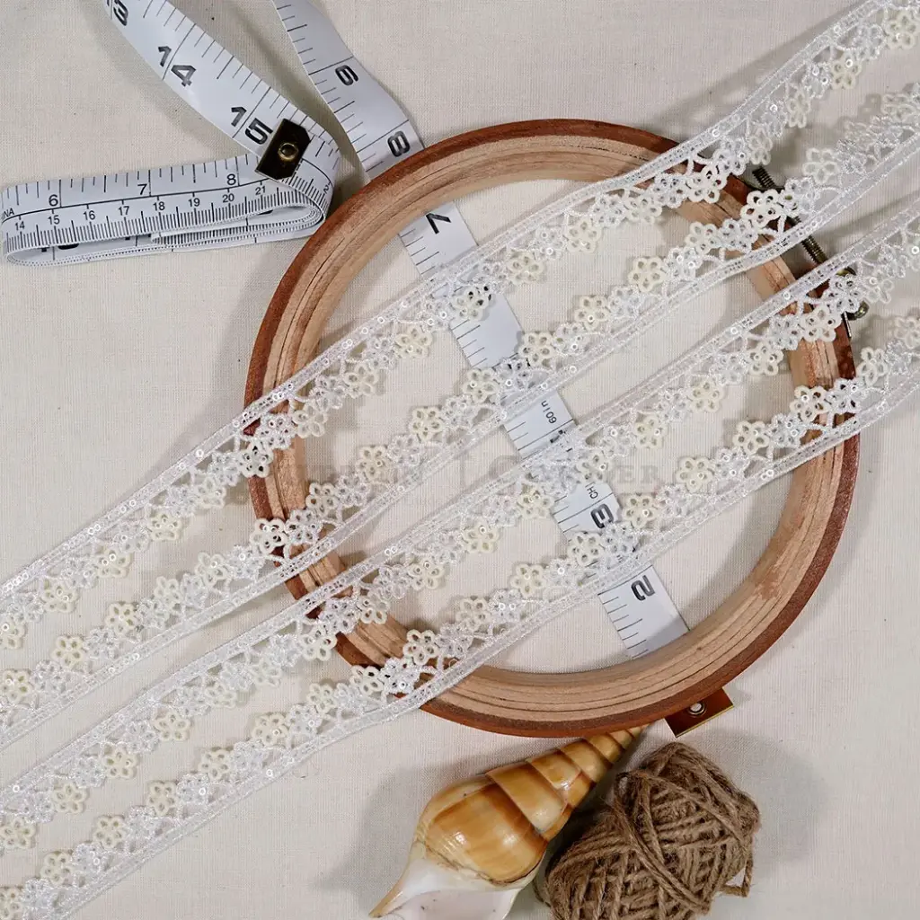 Embroidery Thread Metallic Yarn Sequence Lace