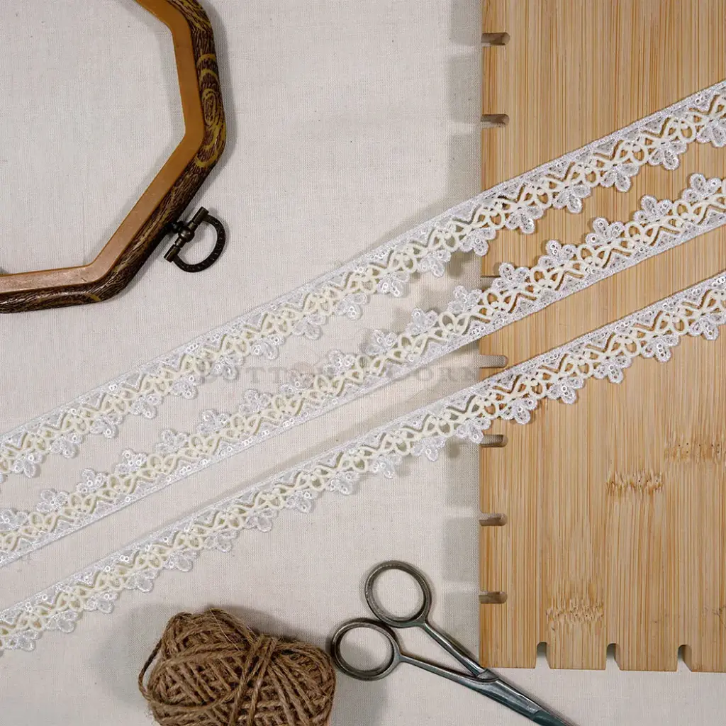 Embroidery Thread Metallic Yarn Sequence Lace