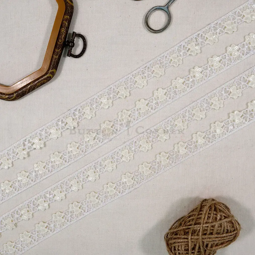 Embroidery Thread Metallic Yarn Sequence Lace