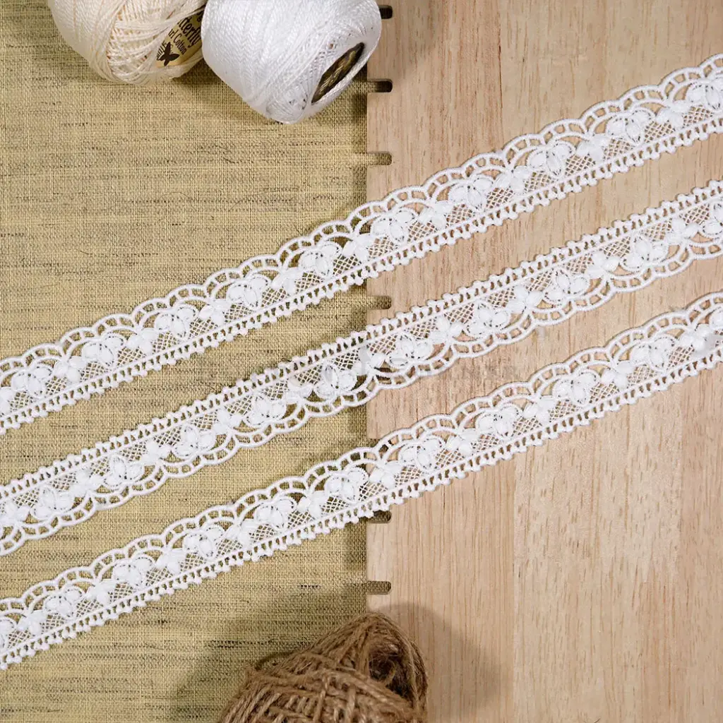 Double Side Border Shuttle Lace