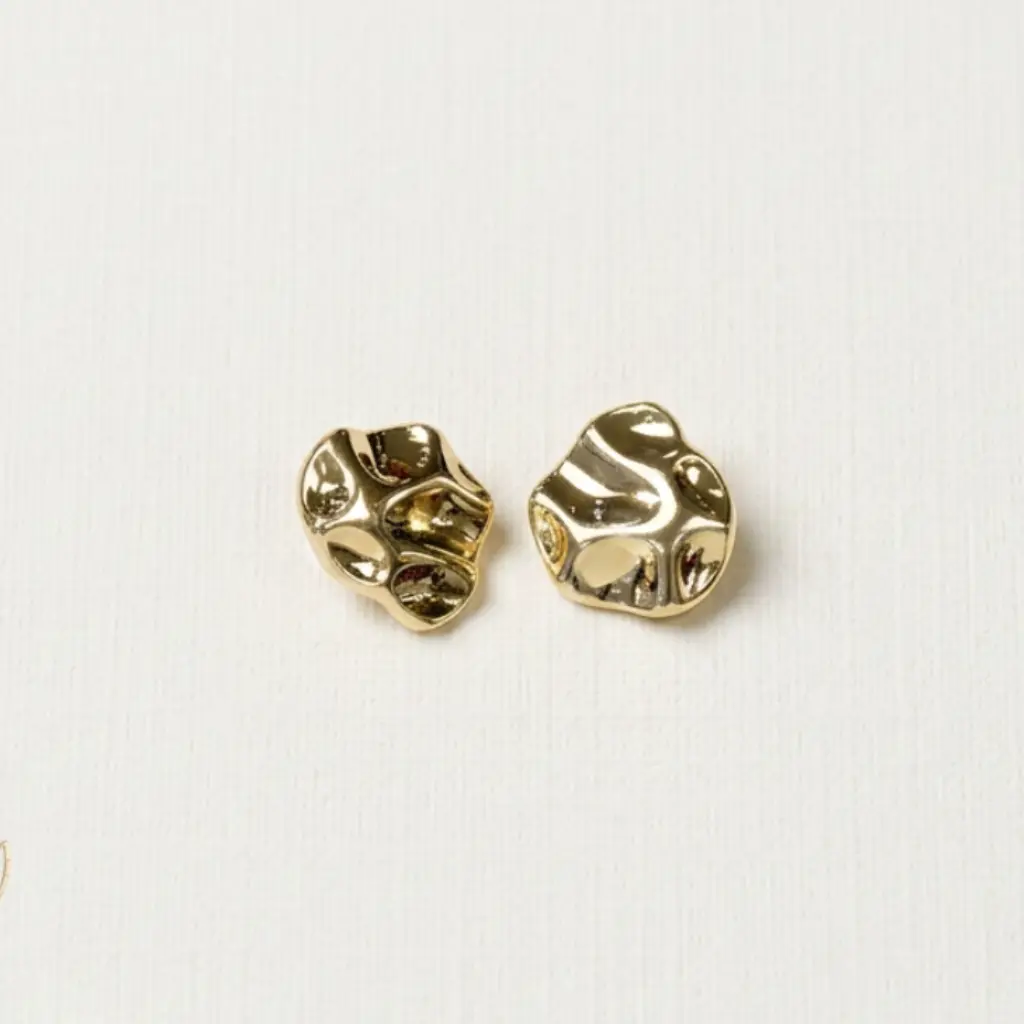Irregular Surface Round Shape Button