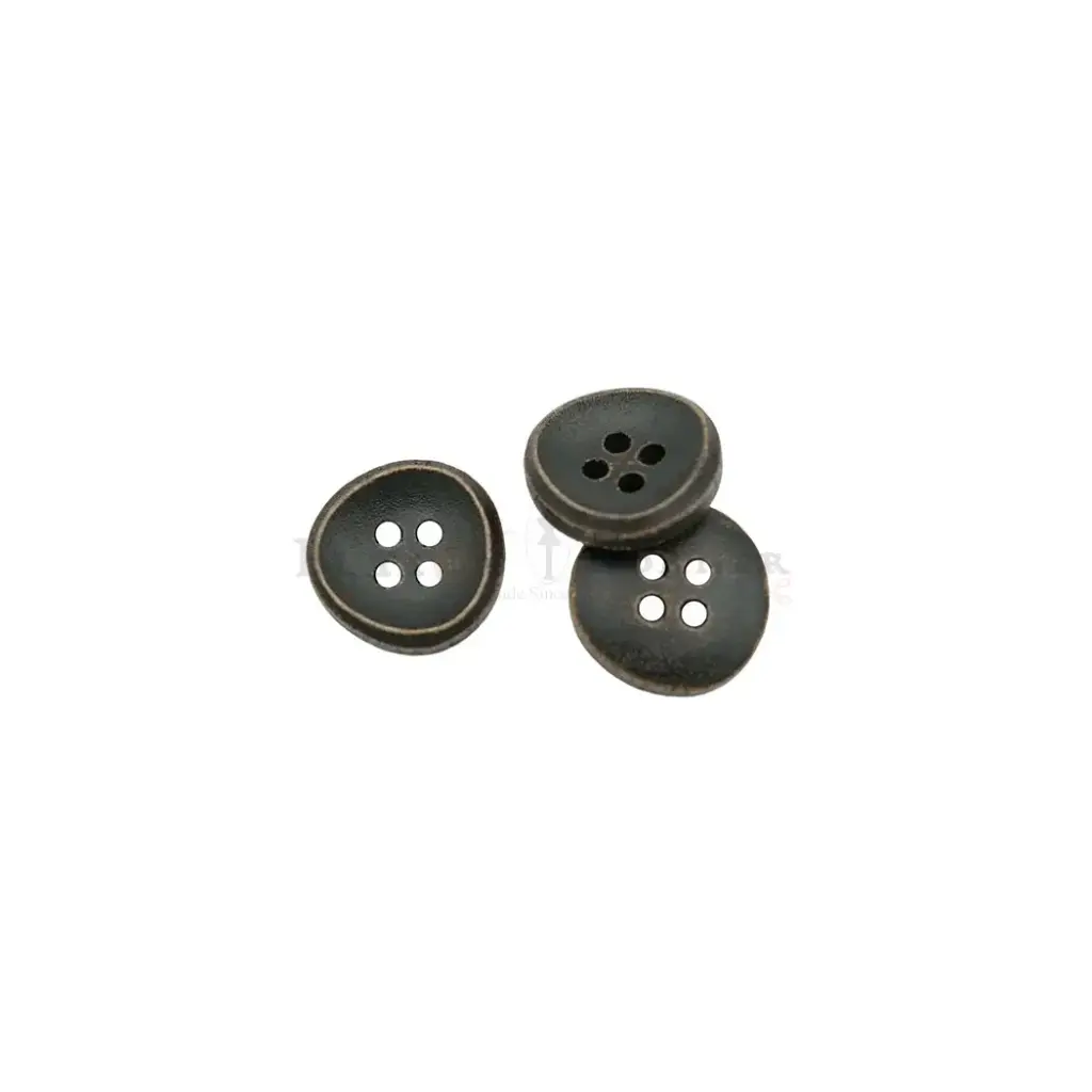 4-Hole Pebble Round Triangle Wooden Button