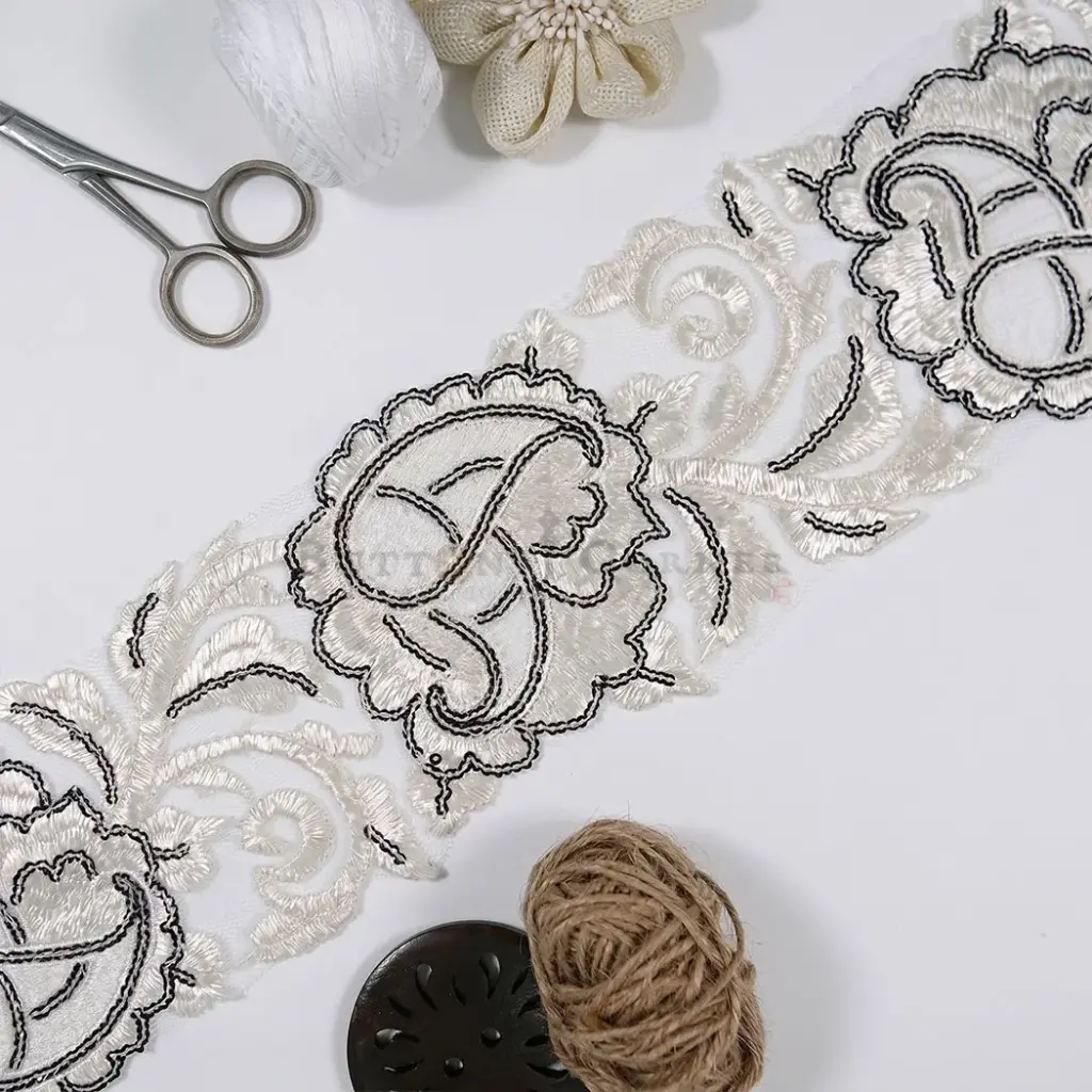 Black Sequence Blossom Pattern Embroidery Thread Net Lace
