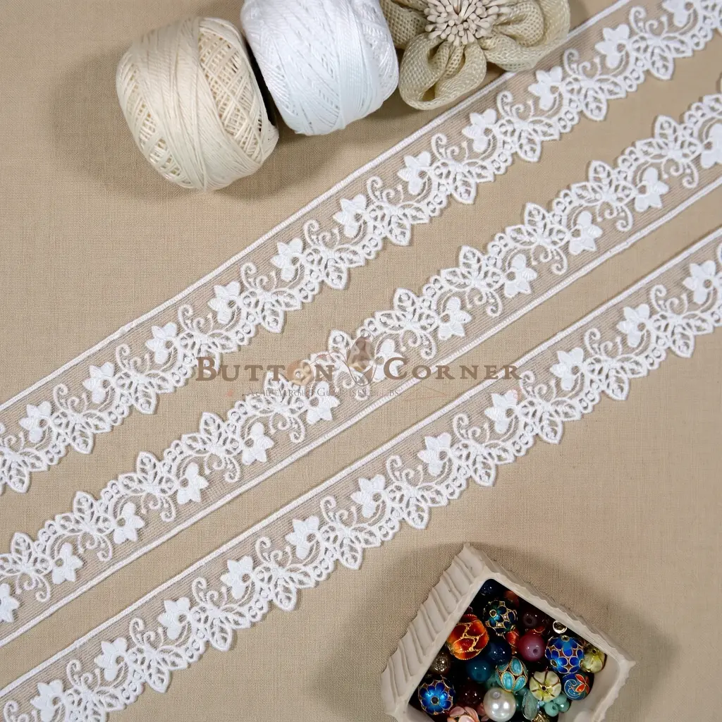 Shuttle Net Lace In Colour
