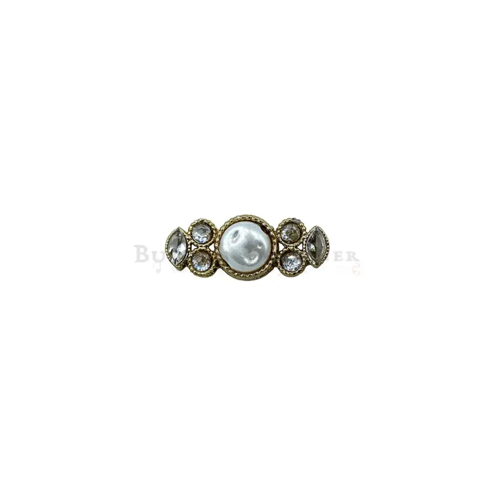 Gold Base Fancy Kundan Button