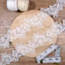 Blooming Floral Pattern Embroidery Net Lace