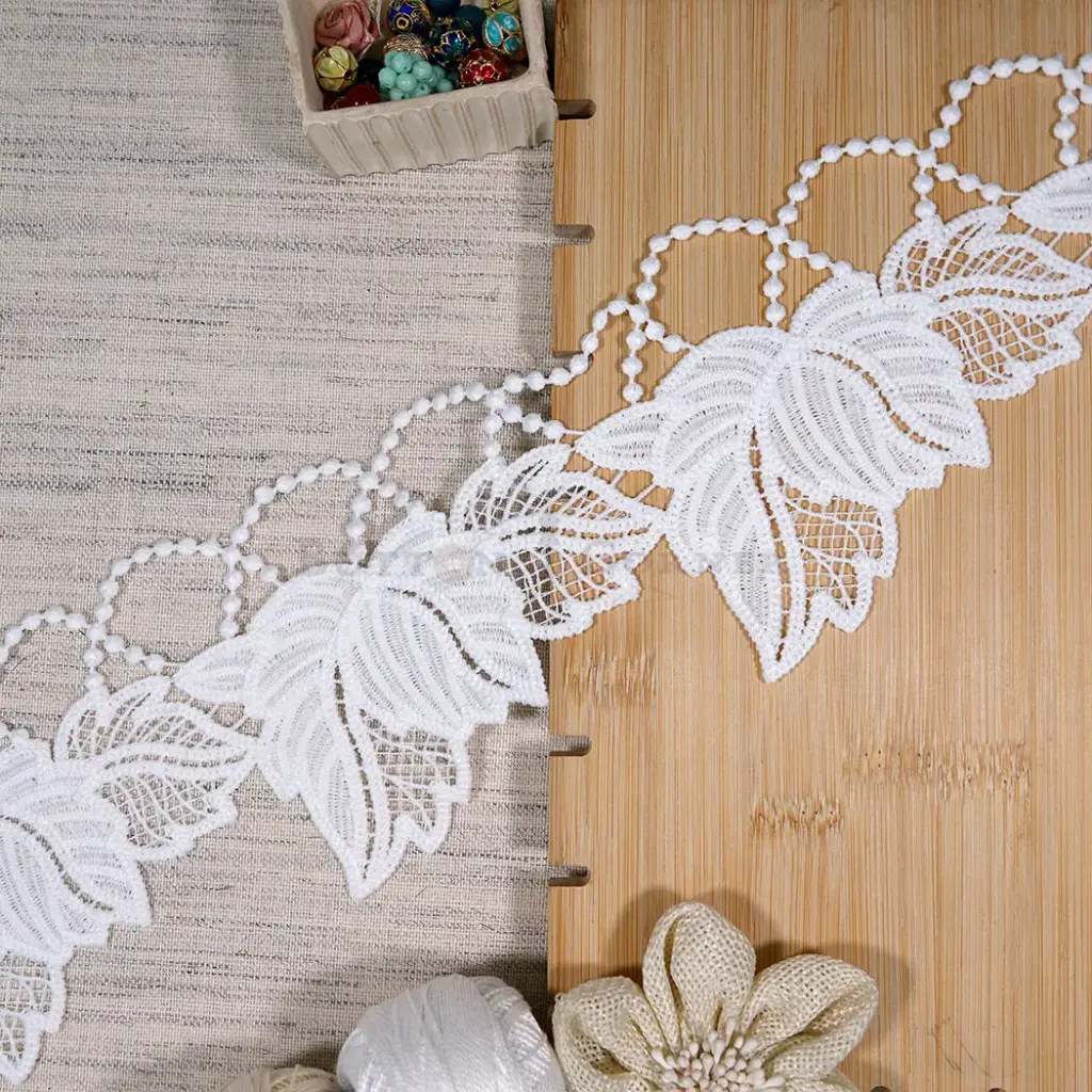Organic Flower Design Shuttle Lace