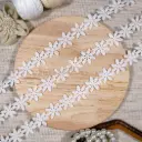 Blooming Flower Style Shuttle Lace
