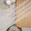 Double Side Border Shuttle Lace