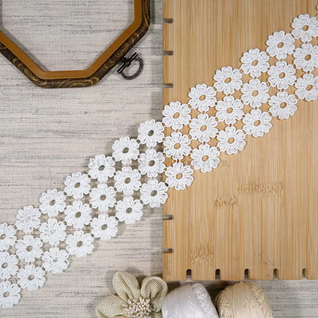 Blossom Design Shuttle Lace