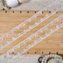 One Side Border Shuttle Lace