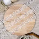 One Side Border Shuttle Lace