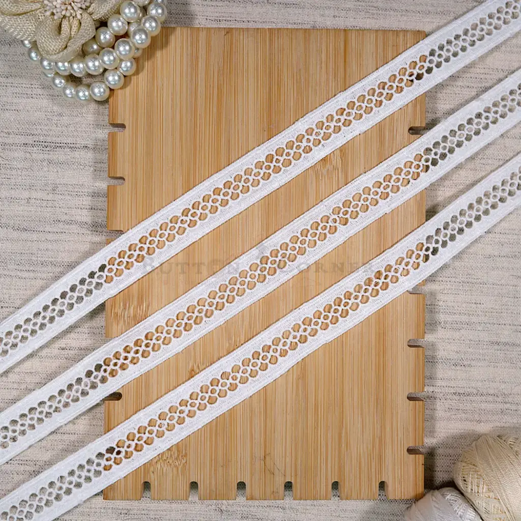 Double Side Border Shuttle Lace