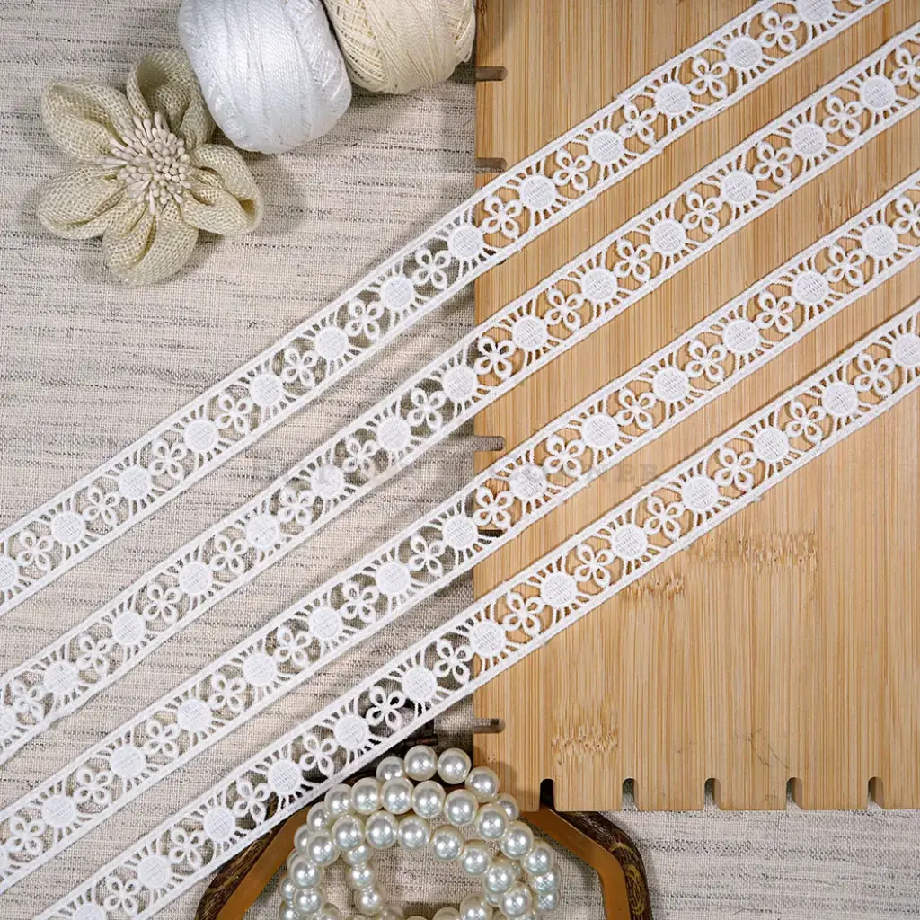 Double Side Border Shuttle Lace