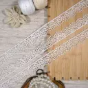 One Side Border Shuttle Lace
