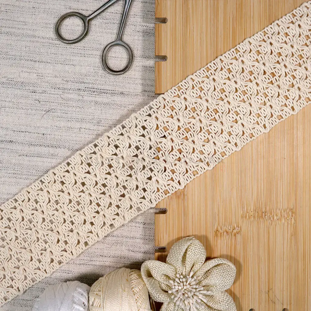 Double Side Border Shuttle Lace
