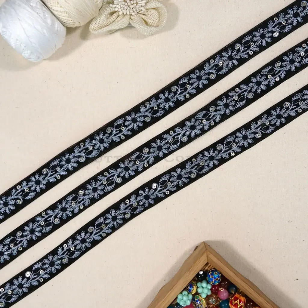 Floral Pattern Embroidery Thread Sequence Lace