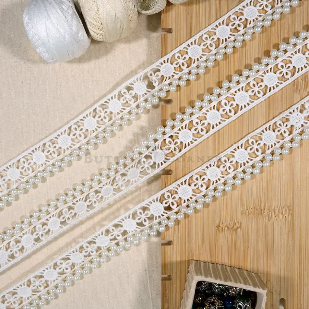 Double Side Border Shuttle Lace with Pearl Accent 