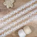 Blooming Floral Pattern Shuttle Lace