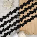 Leaves & Flower Design Shuttle Lace