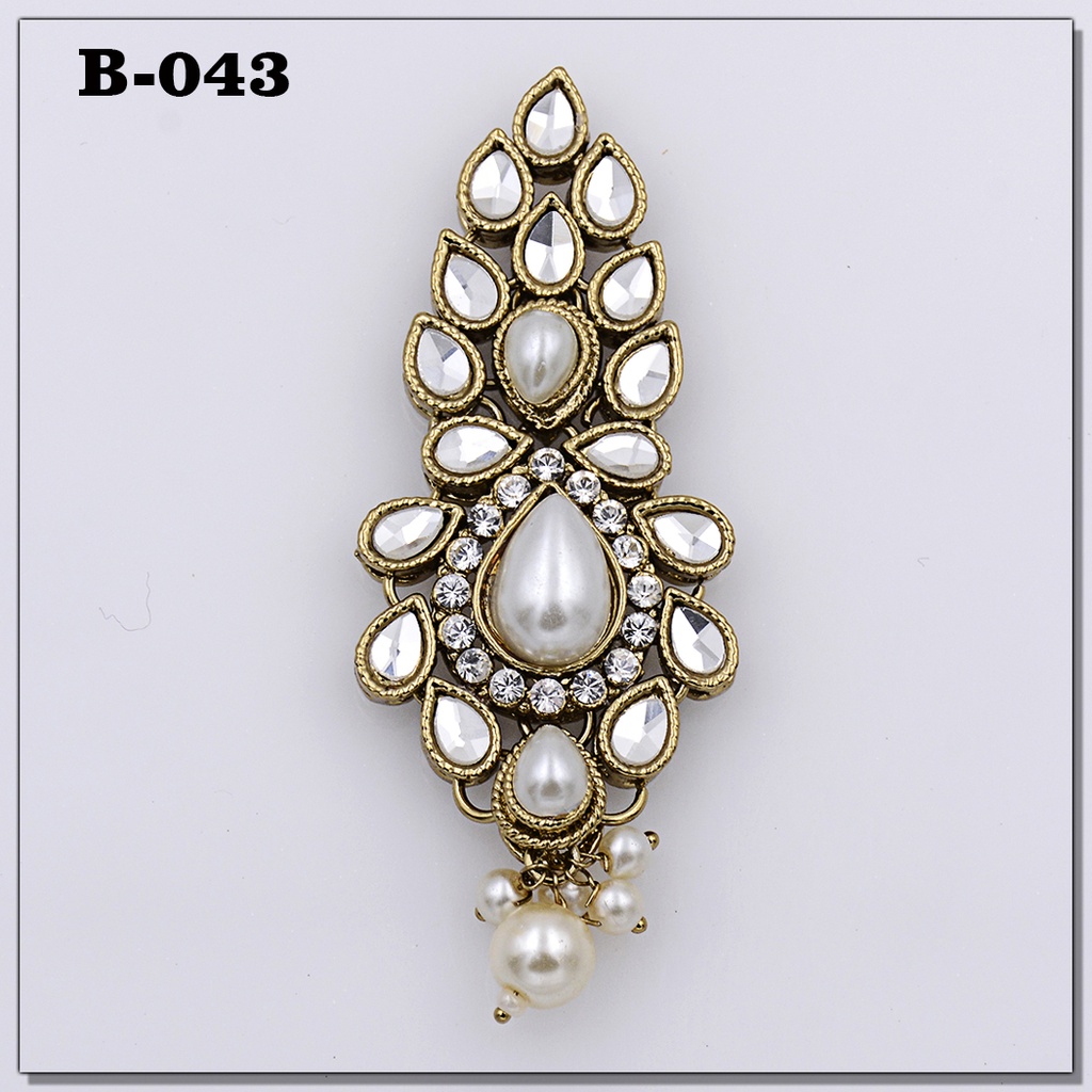 Fancy Kundan Button