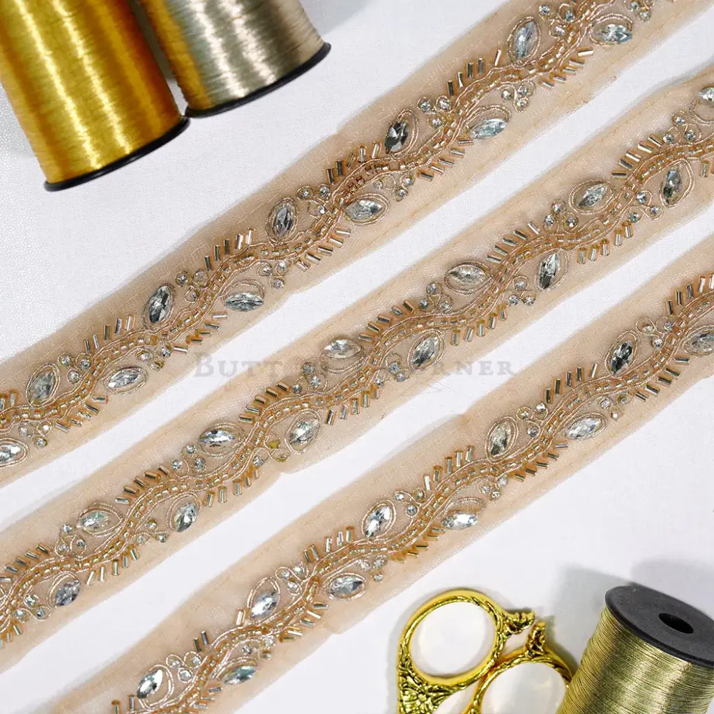 Decorative Glass Bead & Stone Embellishment Fancy Metallic Yarn Lace