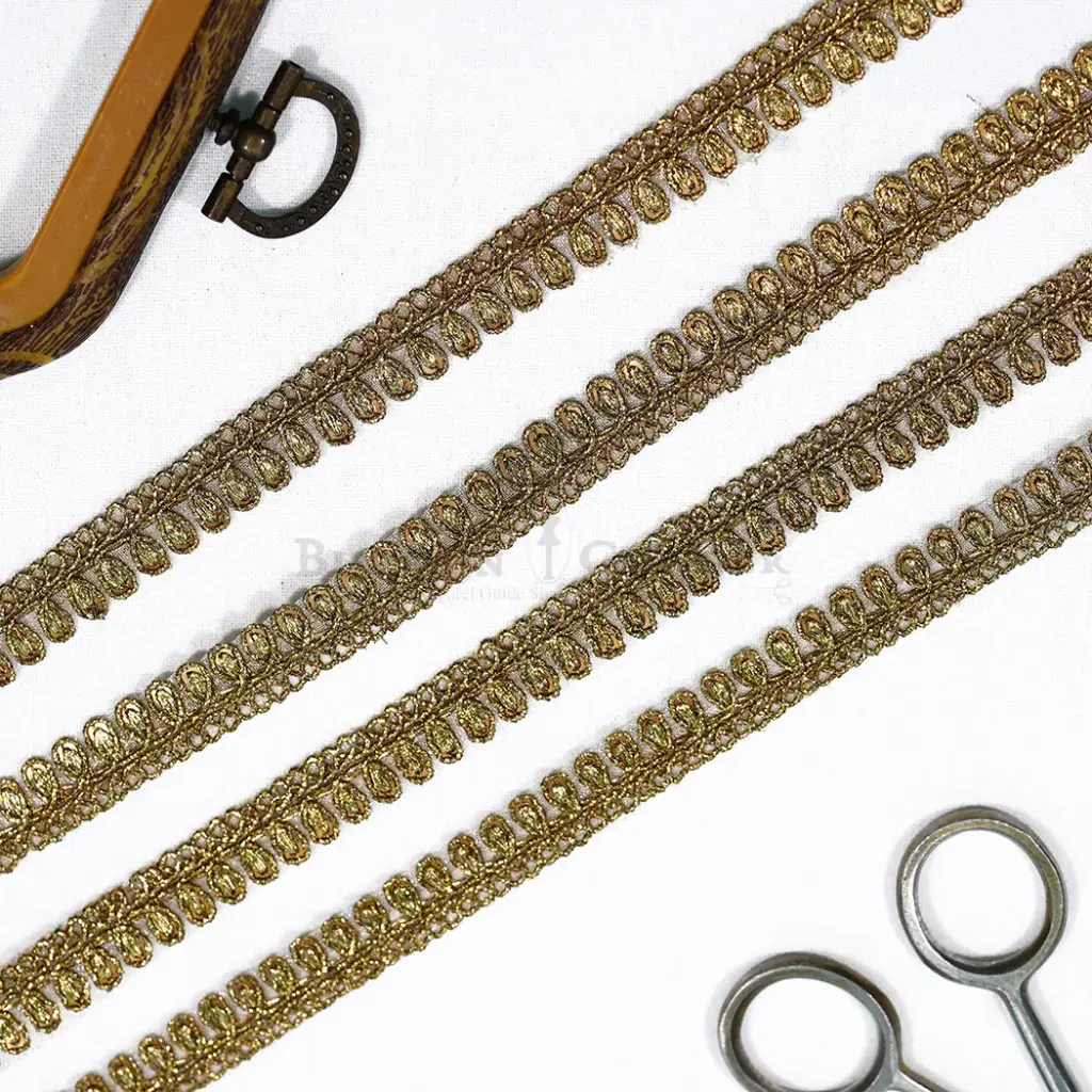 Fancy Metallic Yarn Sequence Lace