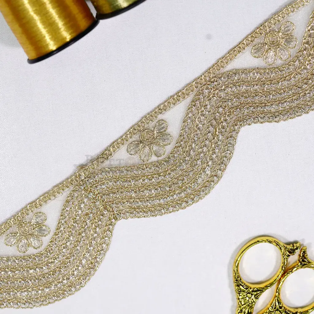 Floral Design with Scallop Edge Metallic Yarn Fancy Lace