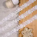 Flower & Leaf Design Shuttle Lace