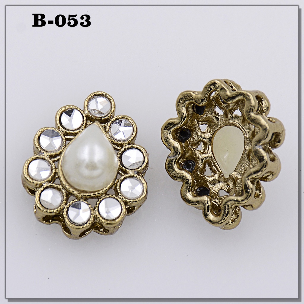 Fancy Kundan Button